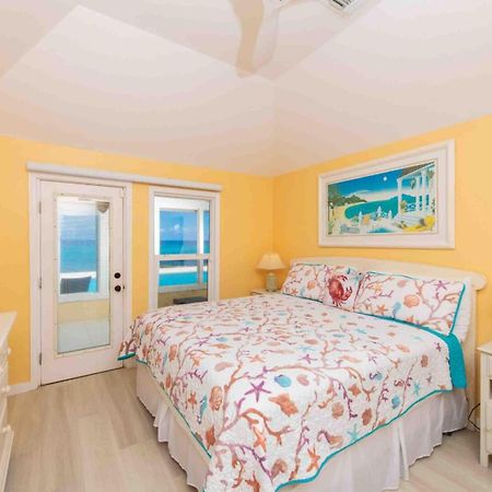 Thatch Hill - Renovated Beach House With Pool, Short Walk To The Rum Point Club Driftwood Village Εξωτερικό φωτογραφία